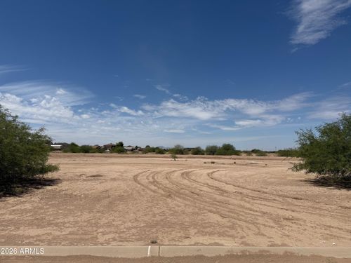 87-13116 S San Simon Rd, Arizona City, AZ, 85123-5648 | Card Image
