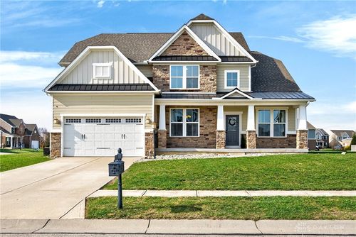 1706 Meadow Creek Ct, Centerville, OH, 45458-1132 | Card Image