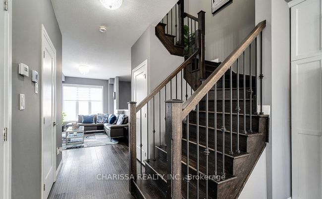 61 Farley Lane, House attached with 3 bedrooms, 3 bathrooms and 1 parking in Ancaster ON | Image 19