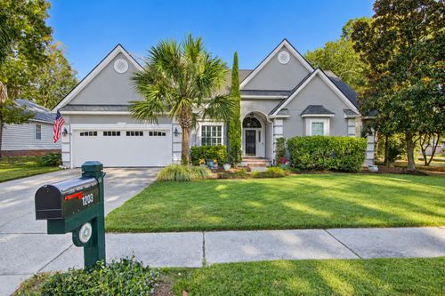 1203 Royal Links Dr, Mount Pleasant, SC, 29466-6940 | Card Image