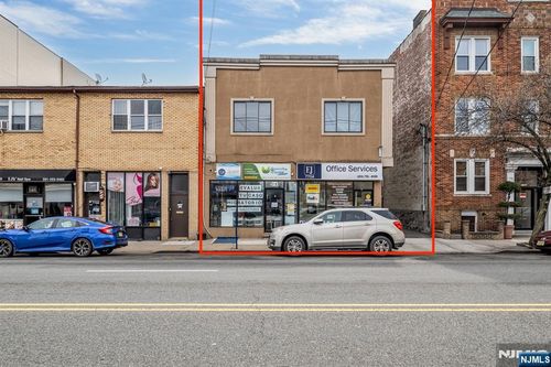 7704 Kennedy Boulevard, North Bergen, NJ, 07047 | Card Image