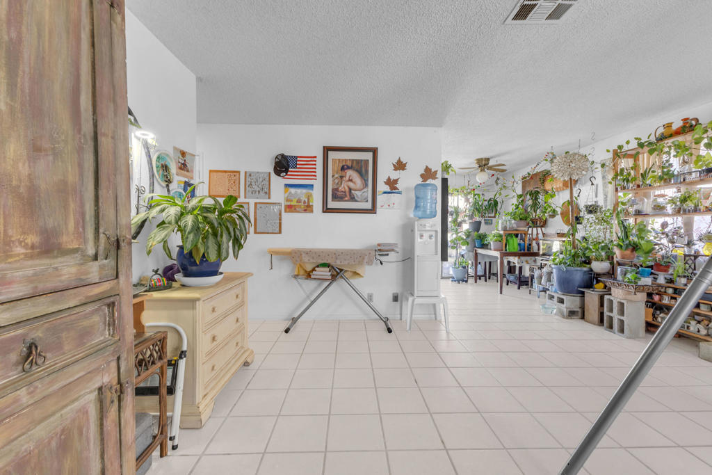 Residential Income in Desert Hot Springs 3