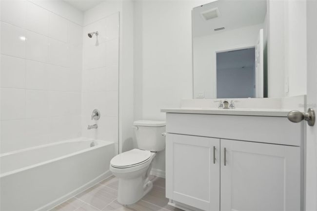 16403 Bird Of Paradise Ave, Townhouse with 3 bedrooms, 3 bathrooms and null parking in CLERMONT FL | Image 26