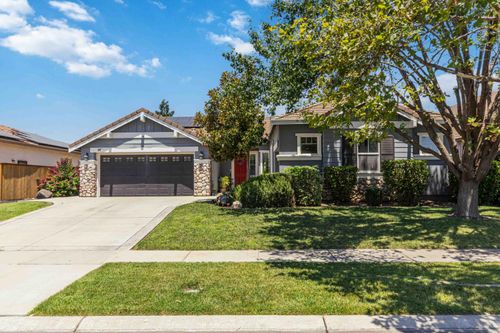 1351 Golden Plover St, Plumas Lake, CA, 95961-8730 | Card Image