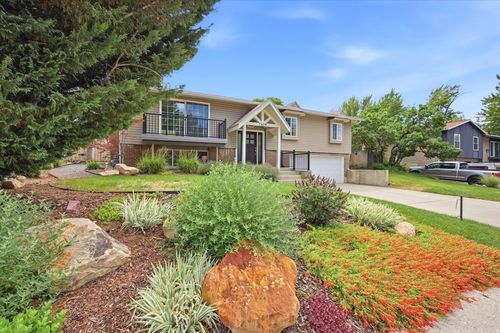 7679 Brighton Way, Salt Lake City, UT, 84121-5318 | Card Image