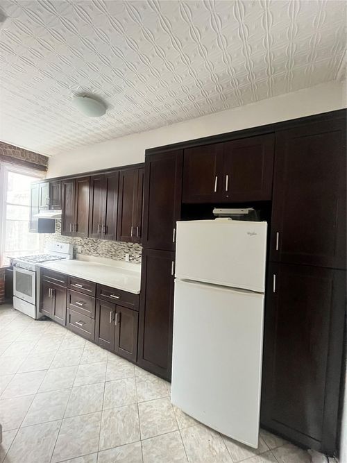 apt-3r-52 Main St, Yonkers, NY, 10701-7022 | Card Image