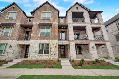 8391 Challenger Ln, Frisco, TX, 75034-8014 | Card Image