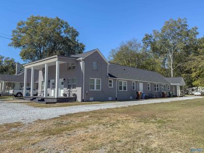 805 Main Street East, Home with 0 bedrooms, 0 bathrooms and 8 parking in Hartselle AL | Image 1