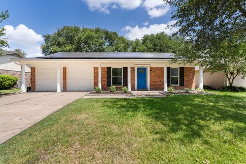 12310 Whittington Dr, Houston, TX, 77077-4837 | Card Image