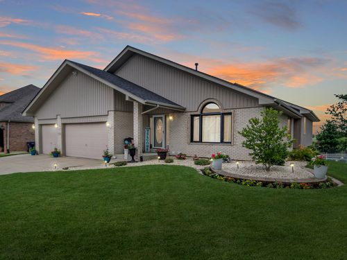 17543 Dolorosa Dr, Orland Park, IL, 60467-8227 | Card Image