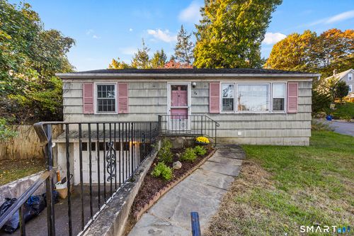24 Diamond Ave, Bethel, CT, 06801-1822 | Card Image