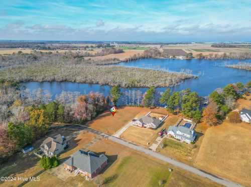 106 Vineyard Ct, Elizabeth City, NC, 27909-7586 | Card Image