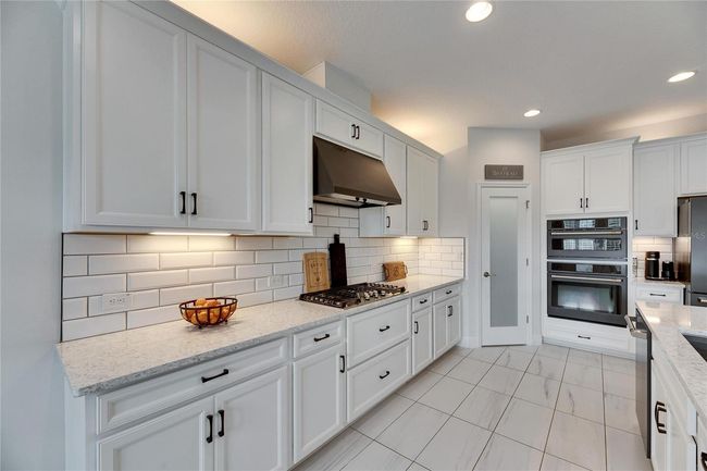 7528 Paradiso Dr, House other with 5 bedrooms, 4 bathrooms and null parking in APOLLO BEACH FL | Image 5