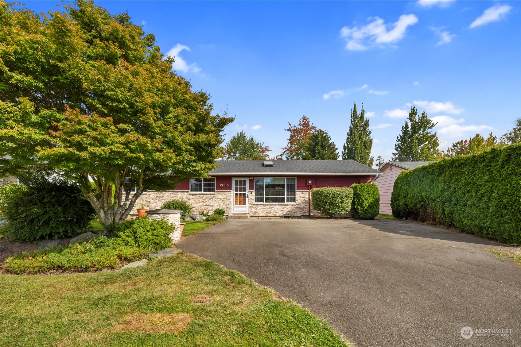 76th Dr, Stanwood, WA 98292