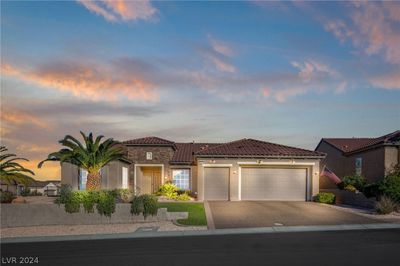 2080 Twin Falls Drive, House other with 2 bedrooms, 1 bathrooms and null parking in Henderson NV | Image 1