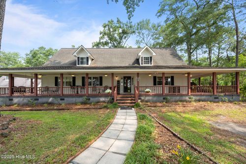 4967 E Nc 24 Hwy, Beulaville, NC, 28518-7647 | Card Image