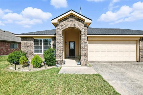 328 Broken Bow, Krum, TX, 76249-7559 | Card Image