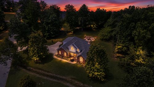 60 Windwood Dr, Fayetteville, TN, 37334-8027 | Card Image