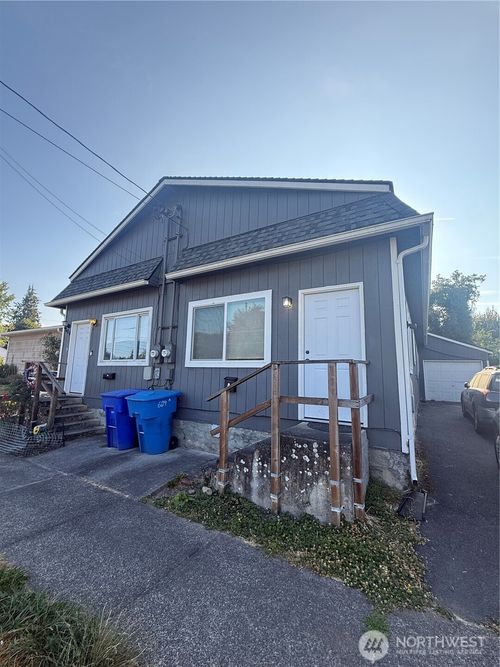 604 N 7th Ave, Kelso, WA, 98626-4530 | Card Image
