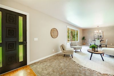 Entry/Living Room | Image 3