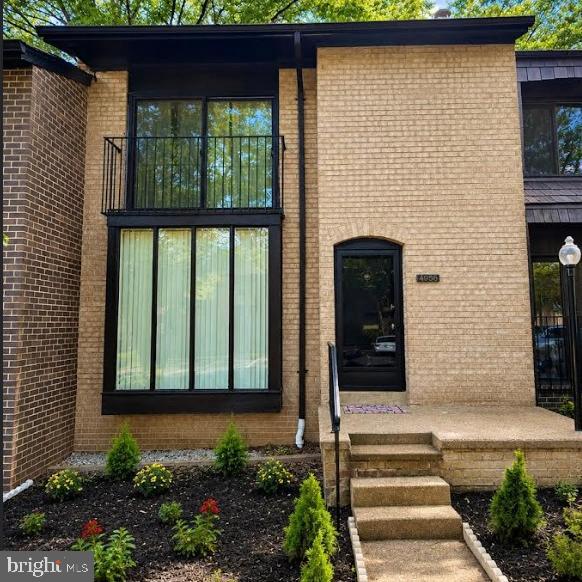 Residential in ANNANDALE 4