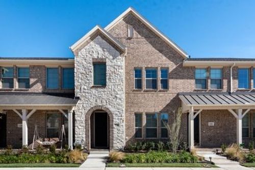 524 4th St, Argyle, TX, 76226-4555 | Card Image