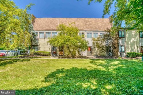 4828 Oxford Ct, BENSALEM, PA, 19020-1745 | Card Image