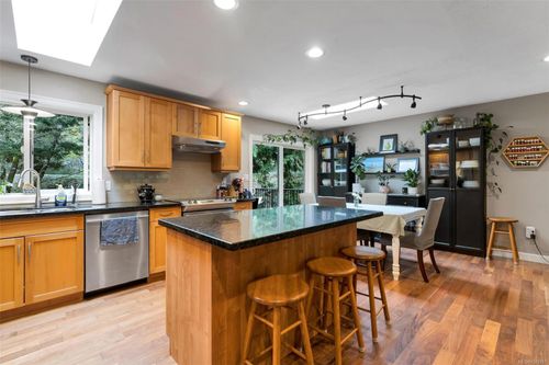 5308 Rocky Point Rd, Victoria, BC, V9C4G7 | Card Image
