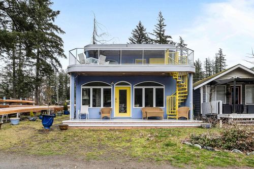 106 First Ave, Cultus Lake, BC, V2R4Y4 | Card Image
