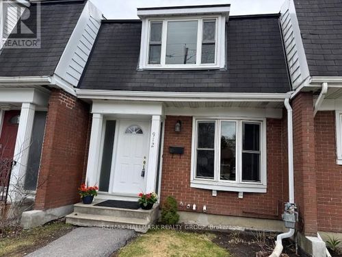 912 S Dynes Road S, Ottawa, ON, K2C0G8 | Card Image