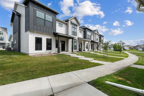 2717 Sw 23rd Lane, Ankeny, IA, 50023 | Card Image