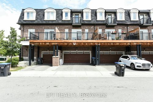 17 Gilford St, House with 4 bedrooms, 3 bathrooms and 2 parking in Brampton ON | Card Image