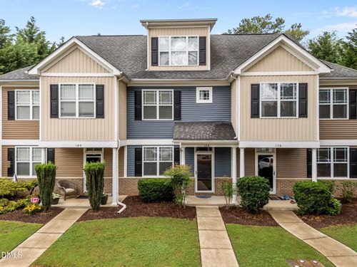 158 Pineland Cir, Raleigh, NC, 27606-1370 | Card Image