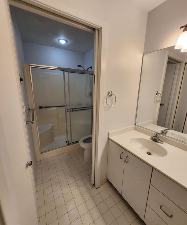 APT-332 - 100 Rosemary Way, Condo with 2 bedrooms, 2 bathrooms and 2 parking in Needham MA | Image 9