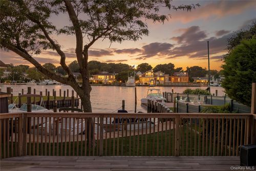12 Bayview Avenue, Islip, NY, 11751 | Card Image
