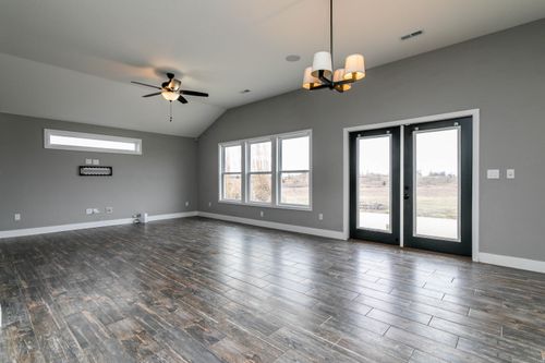 13655 Bobbie Garrett Dr, ASHLAND, MO, 65010-8946 | Card Image