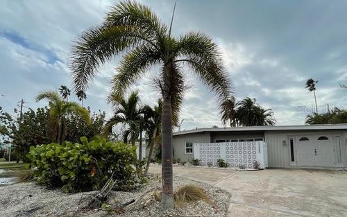 16304 3rd Street, REDINGTON BEACH, FL, 33708 | Card Image