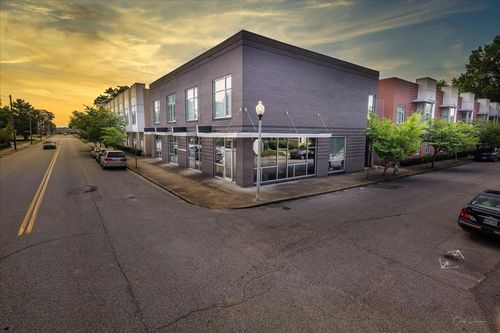 apt-212-2263 Young Ave, Memphis, TN, 38104-5768 | Card Image