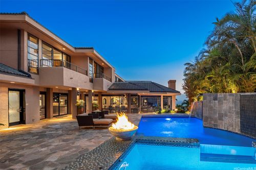 1220 Ikena Cir, Honolulu, HI, 96821-2560 | Card Image
