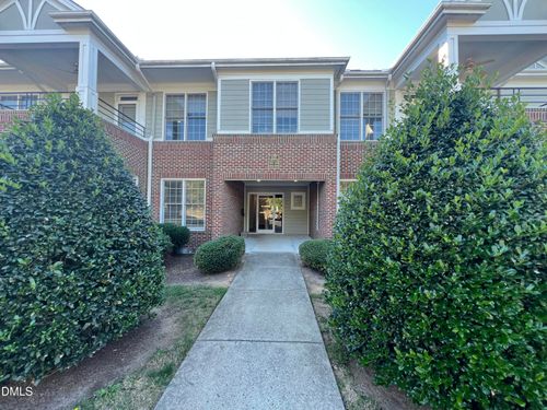 522 Aberdeen Dr, Chapel Hill, NC, 27516-4013 | Card Image
