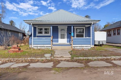 320 W Avenue E, Jerome, ID, 83338 | Card Image