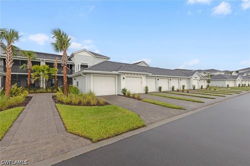 2422-15435 Green Acres Ave, Babcock Ranch, FL, 33982-2850 | Card Image