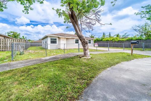 705 Nw 13th Ter, Florida City, FL, 33034-1901 | Card Image