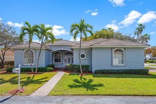 2570 Se 4th Pl, HOMESTEAD, FL, 33033-5777 | Card Image