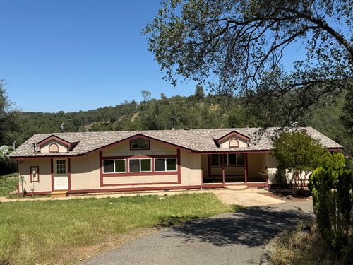 3249 Grillo Dr, Coulterville, CA, 95311-9705 | Card Image