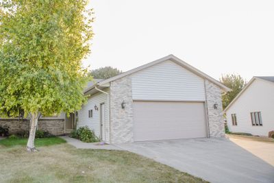 6 Line Drive, Townhouse with 3 bedrooms, 1 bathrooms and null parking in Morris MN | Image 1