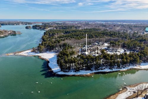 h301-100 Shepards Cove Rd, Kittery, ME, 03904-1139 | Card Image