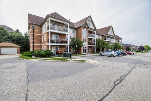302-120 Aspen Springs Dr, Bowmanville, ON, L1C0G7 | Card Image