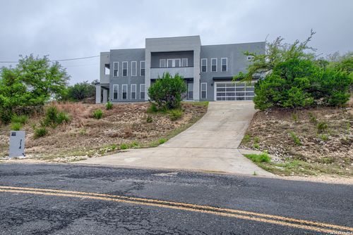 714 Misty Water Ln, San Antonio, TX, 78260-2243 | Card Image