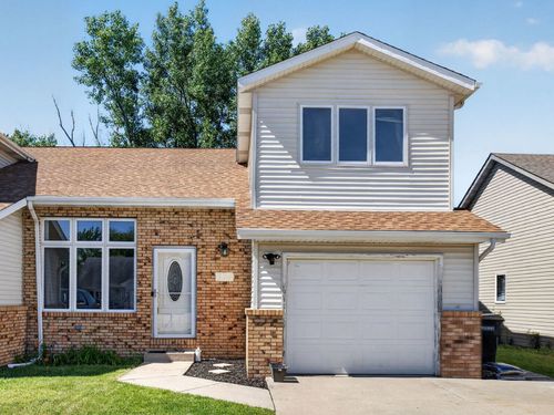574 W Oak Street, Coal City, IL, 60416 | Card Image